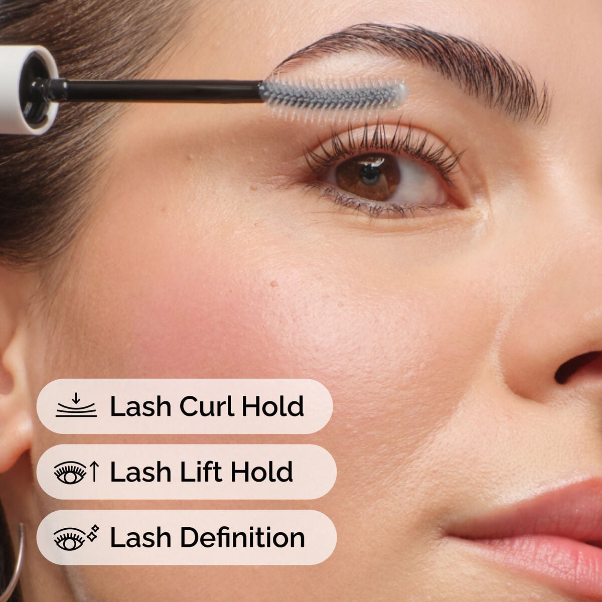lash-curl-finisher-d7 ord-lash-curl-finisher-model-application-with-benefits.jpg